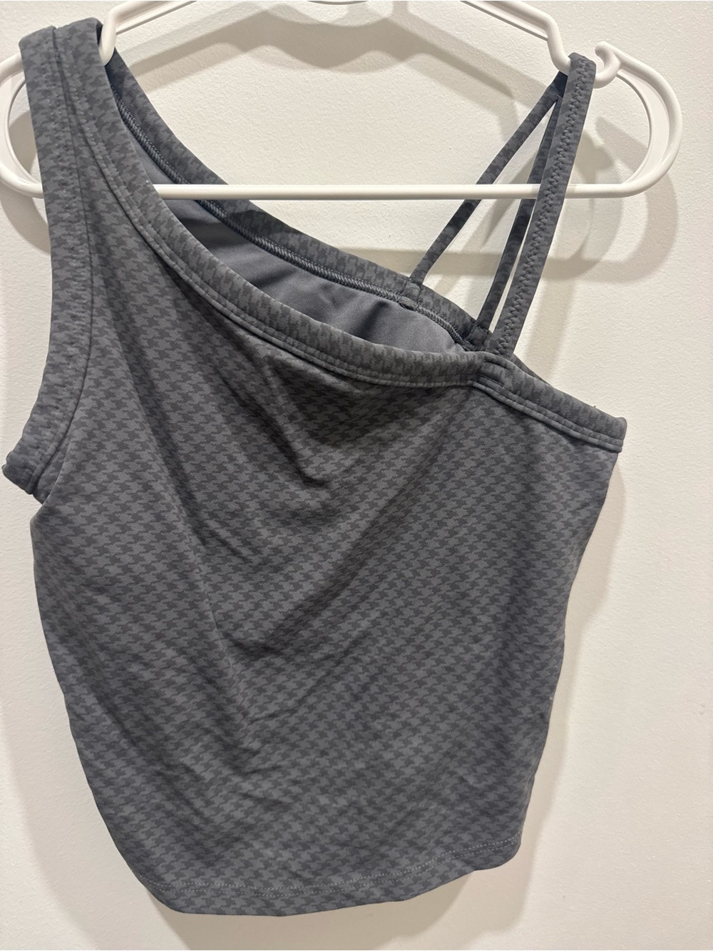 all in motion Gray One-Shoulder Houndstooth Tank Top